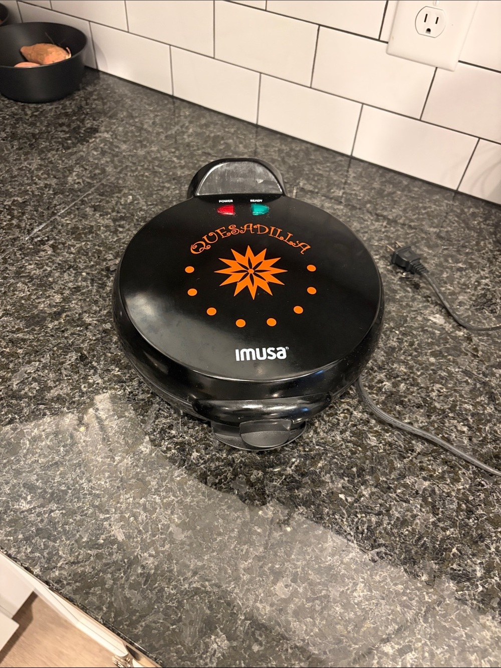 Black Quesadilla Maker - Electric Quesadilla Press